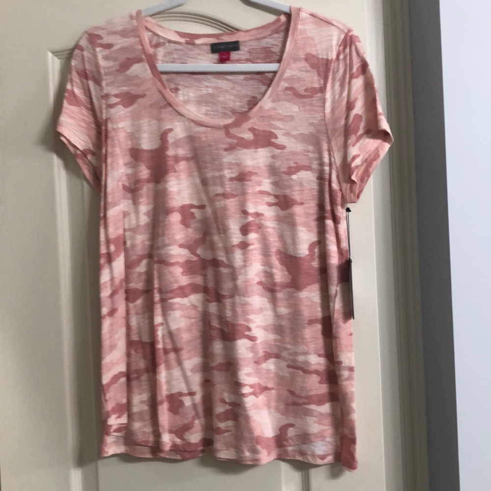 Vince Camuto Pink Camo Short Sleeve Tee